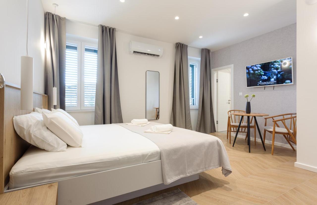 Top Floor Luxury Rooms Split Extérieur photo
